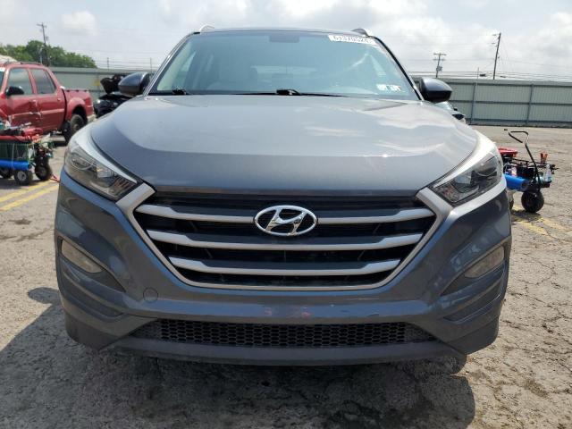 Photo 4 VIN: KM8J3CA43HU486141 - HYUNDAI TUCSON 