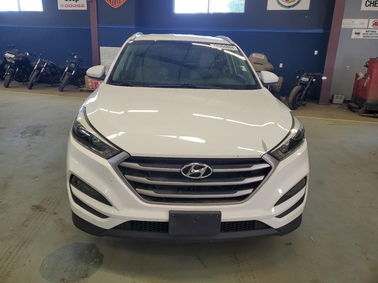 Photo 4 VIN: KM8J3CA43JU614397 - HYUNDAI TUCSON 