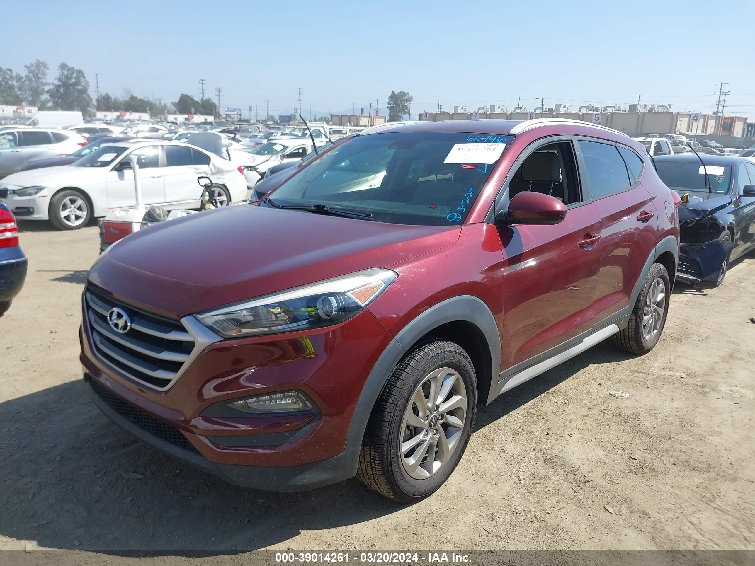 Photo 1 VIN: KM8J3CA43JU635038 - HYUNDAI TUCSON 