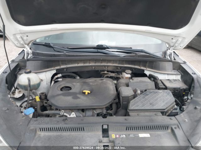 Photo 9 VIN: KM8J3CA43JU667388 - HYUNDAI TUCSON 