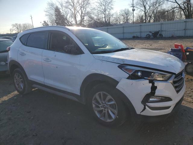 Photo 3 VIN: KM8J3CA43JU684739 - HYUNDAI TUCSON 