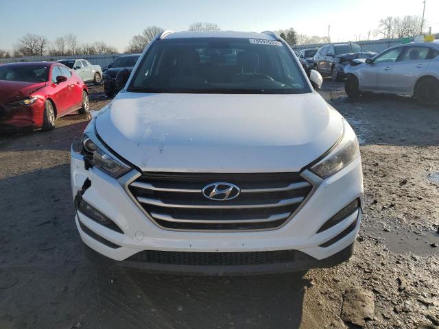 Photo 4 VIN: KM8J3CA43JU684739 - HYUNDAI TUCSON 