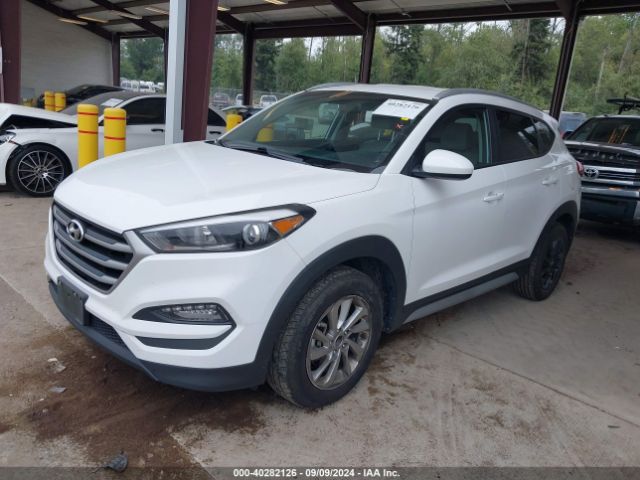 Photo 1 VIN: KM8J3CA43JU689584 - HYUNDAI TUCSON 