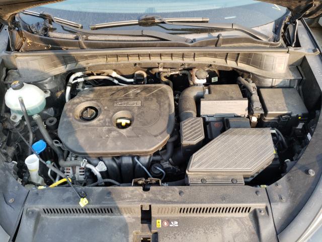 Photo 6 VIN: KM8J3CA44GU022287 - HYUNDAI TUCSON LIM 