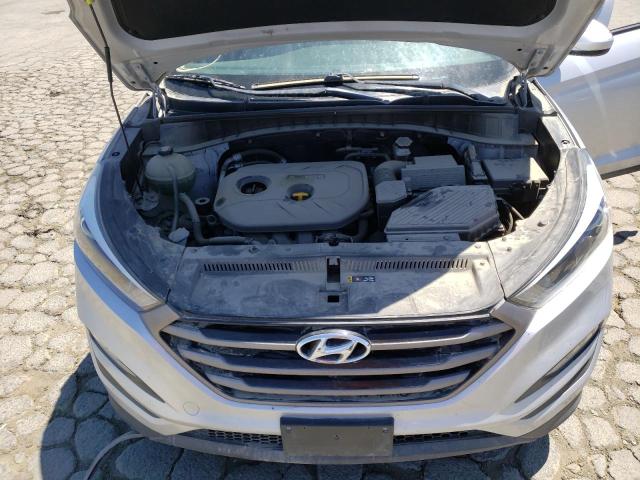 Photo 11 VIN: KM8J3CA44GU134250 - HYUNDAI TUCSON LIM 