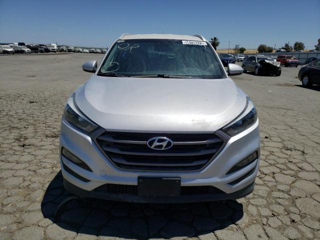 Photo 4 VIN: KM8J3CA44GU134250 - HYUNDAI TUCSON LIM 