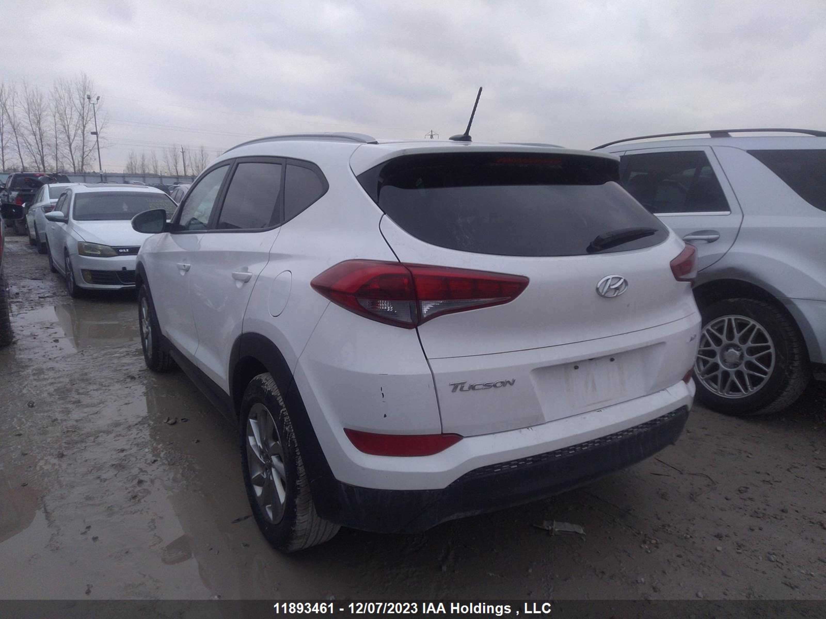 Photo 2 VIN: KM8J3CA44GU185912 - HYUNDAI TUCSON 