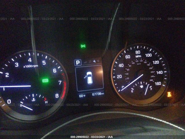 Photo 6 VIN: KM8J3CA44GU205009 - HYUNDAI TUCSON 