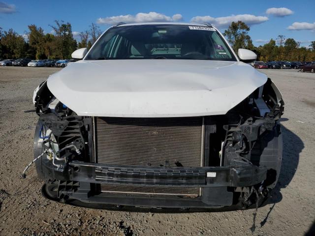 Photo 4 VIN: KM8J3CA44HU370513 - HYUNDAI TUCSON 