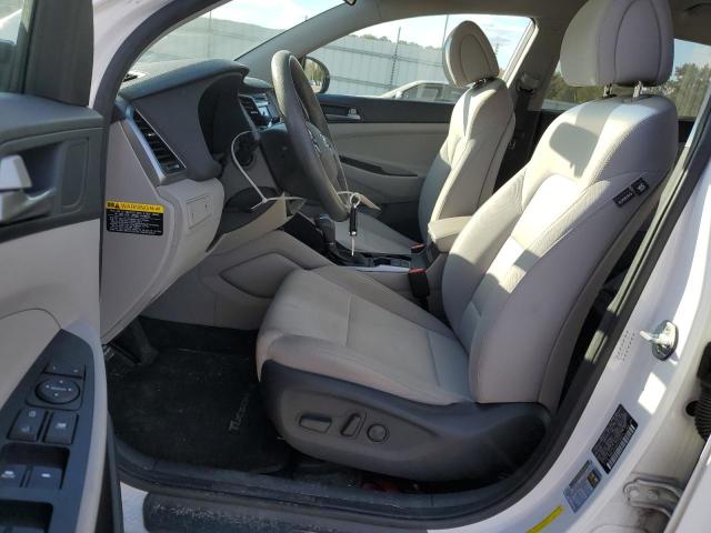 Photo 6 VIN: KM8J3CA44HU370513 - HYUNDAI TUCSON 