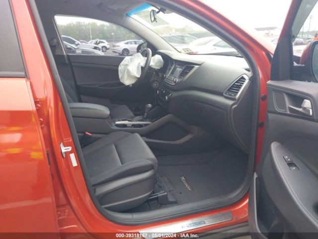 Photo 4 VIN: KM8J3CA44HU550669 - HYUNDAI TUCSON 