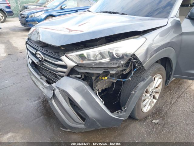 Photo 5 VIN: KM8J3CA44JU741997 - HYUNDAI TUCSON 