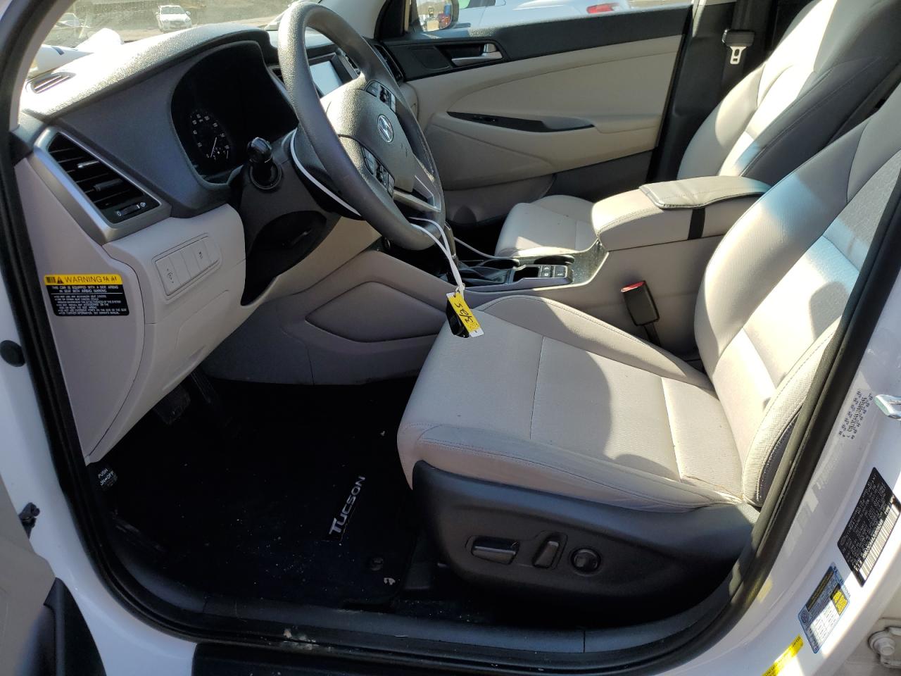 Photo 6 VIN: KM8J3CA44JU809246 - HYUNDAI TUCSON 