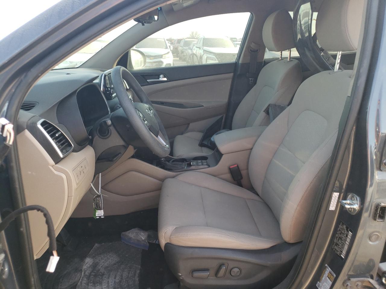 Photo 6 VIN: KM8J3CA44MU310306 - HYUNDAI TUCSON 