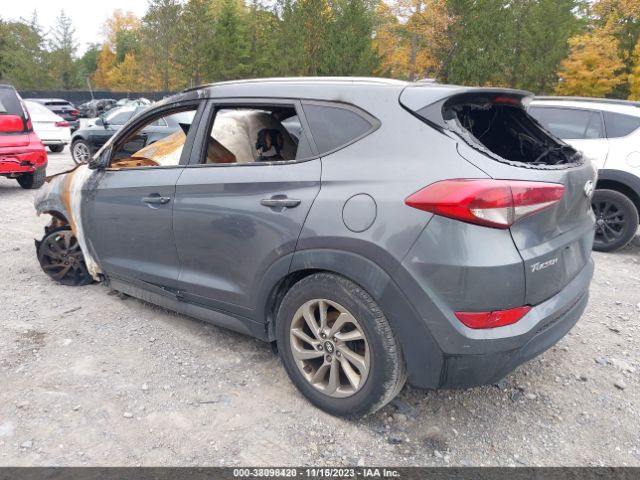 Photo 2 VIN: KM8J3CA45GU221526 - HYUNDAI TUCSON 