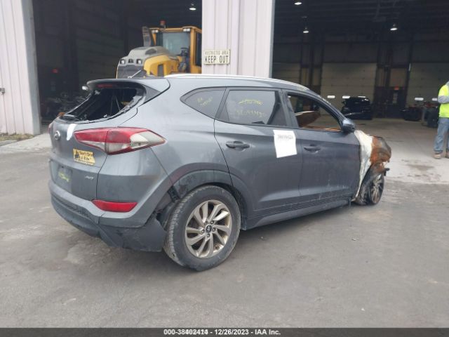 Photo 3 VIN: KM8J3CA45GU221526 - HYUNDAI TUCSON 