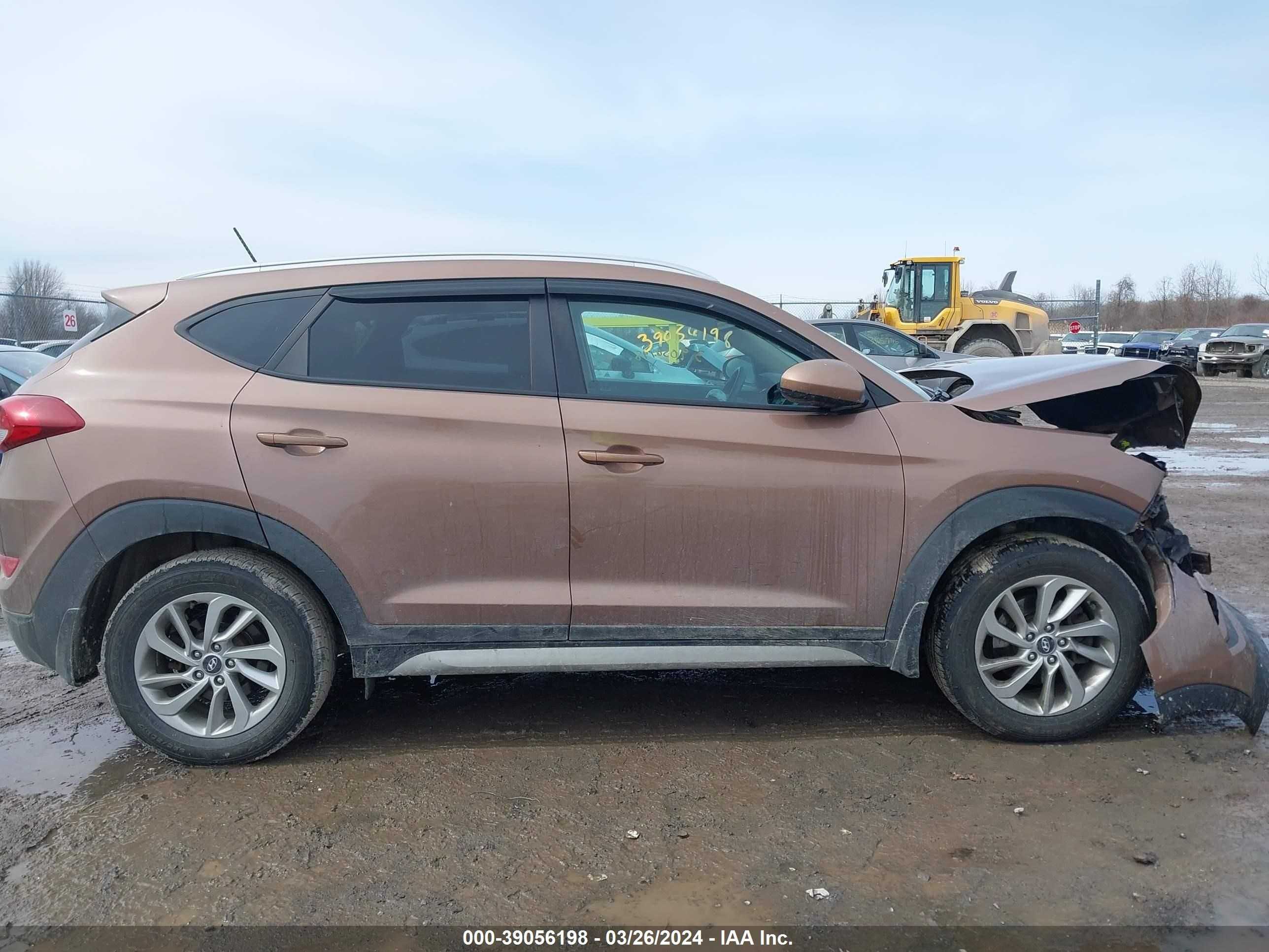 Photo 12 VIN: KM8J3CA45HU256696 - HYUNDAI TUCSON 