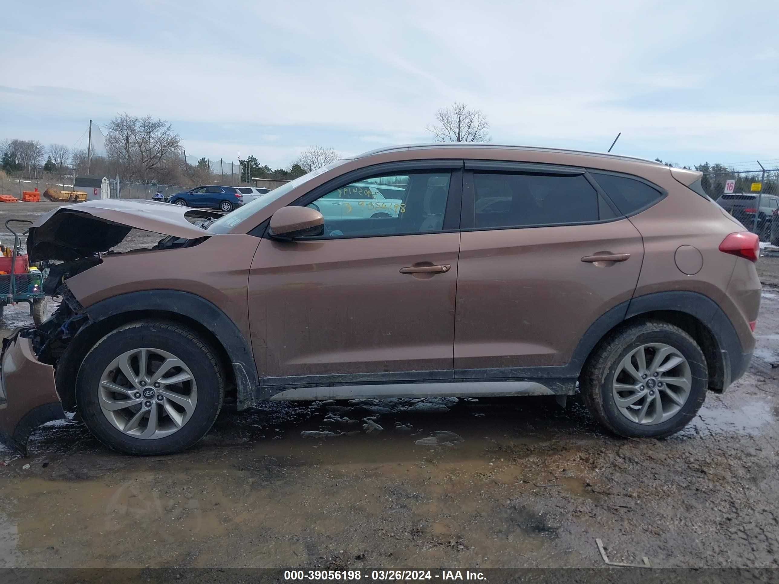 Photo 13 VIN: KM8J3CA45HU256696 - HYUNDAI TUCSON 