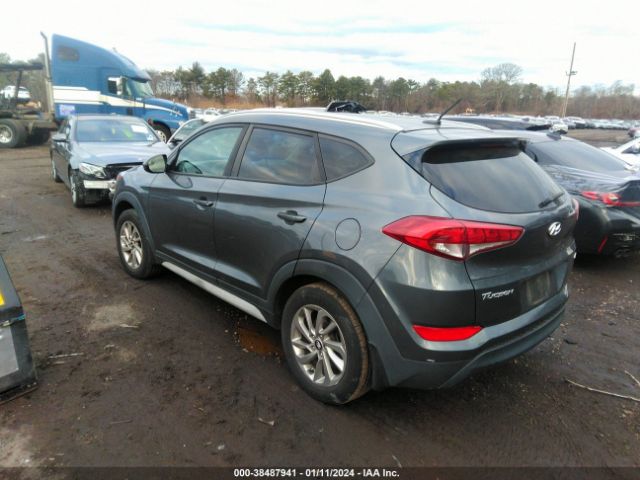 Photo 2 VIN: KM8J3CA45HU547327 - HYUNDAI TUCSON 