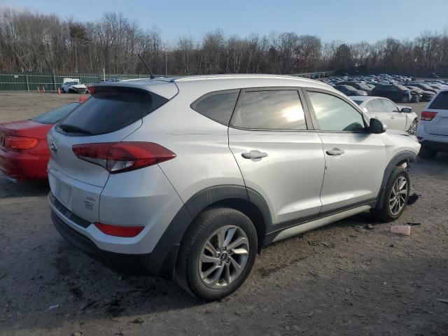 Photo 2 VIN: KM8J3CA45HU585379 - HYUNDAI TUCSON 