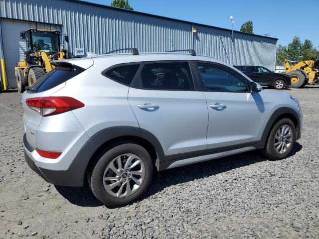 Photo 2 VIN: KM8J3CA45JU693944 - HYUNDAI TUCSON SEL 