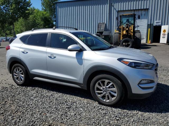 Photo 3 VIN: KM8J3CA45JU693944 - HYUNDAI TUCSON SEL 