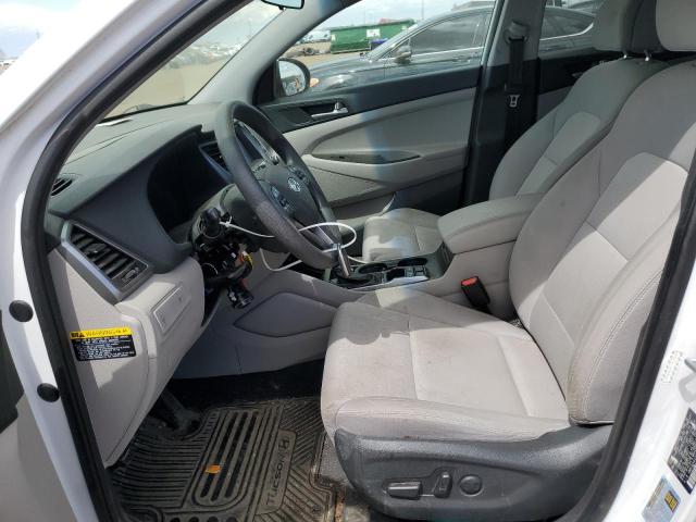 Photo 6 VIN: KM8J3CA45JU697900 - HYUNDAI TUCSON 