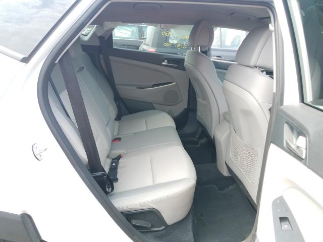 Photo 5 VIN: KM8J3CA45JU773065 - HYUNDAI TUCSON SEL 