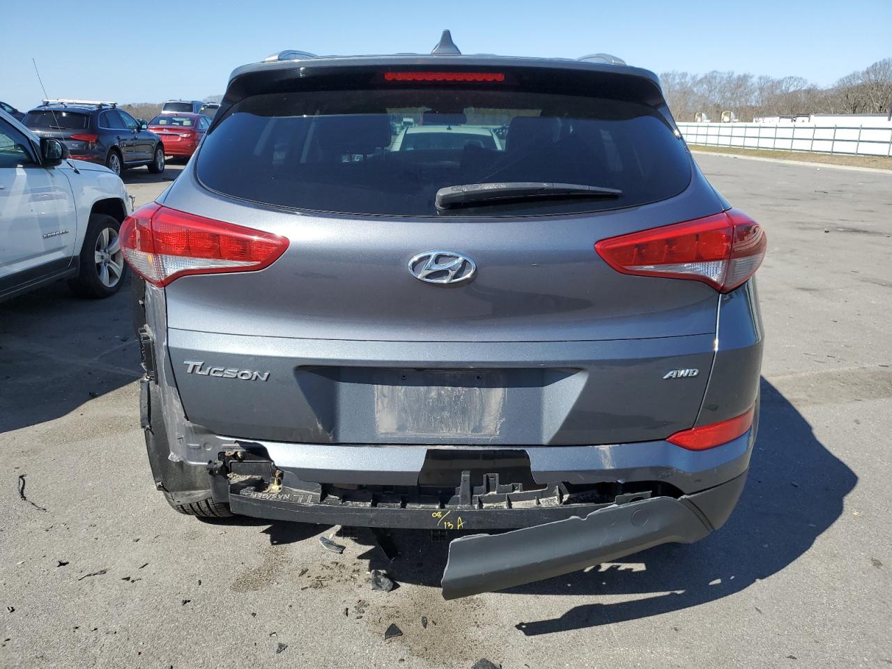 Photo 5 VIN: KM8J3CA45JU823995 - HYUNDAI TUCSON 