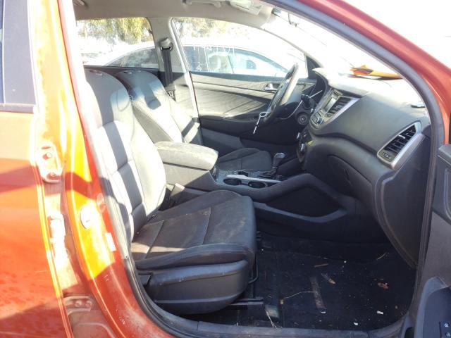 Photo 4 VIN: KM8J3CA46GU038443 - HYUNDAI TUCSON LIM 