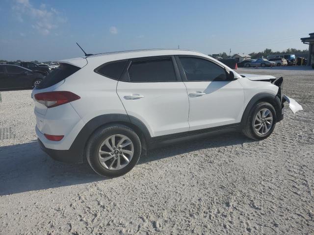 Photo 2 VIN: KM8J3CA46GU096861 - HYUNDAI TUCSON LIM 