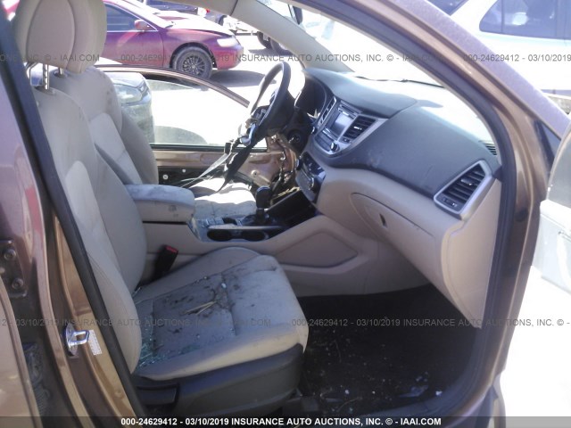 Photo 4 VIN: KM8J3CA46HU276178 - HYUNDAI TUCSON 