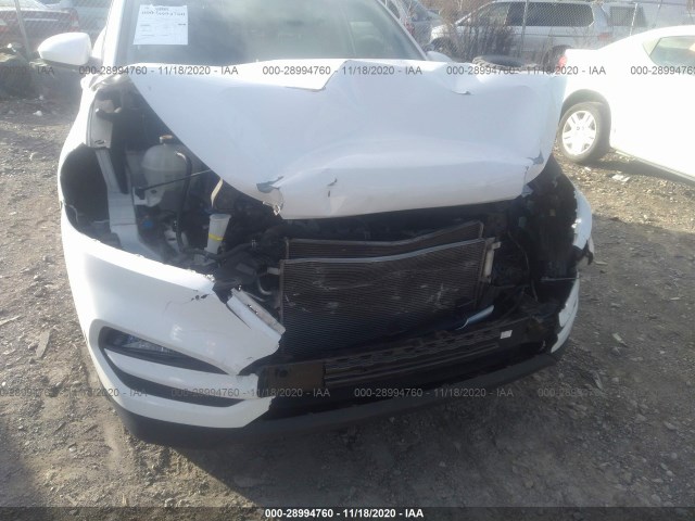 Photo 5 VIN: KM8J3CA46HU317859 - HYUNDAI TUCSON 