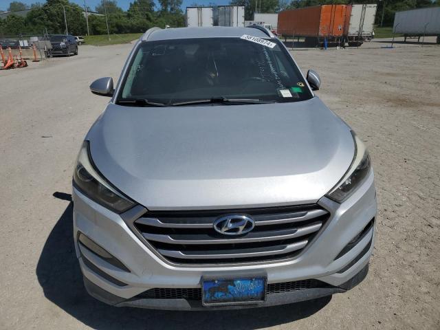 Photo 4 VIN: KM8J3CA46HU407478 - HYUNDAI TUCSON 