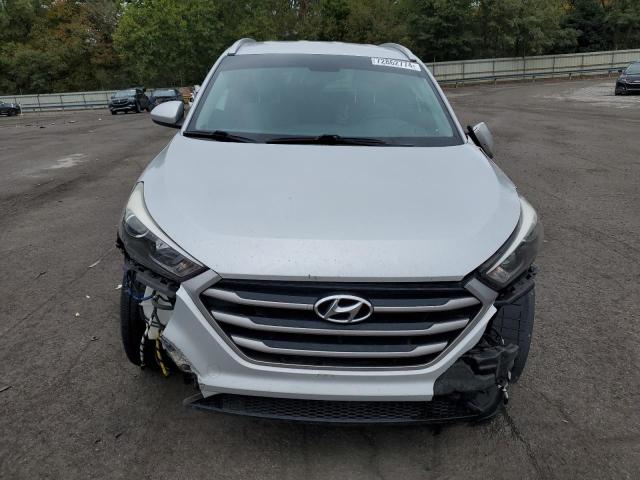 Photo 4 VIN: KM8J3CA46HU434728 - HYUNDAI TUCSON LIM 