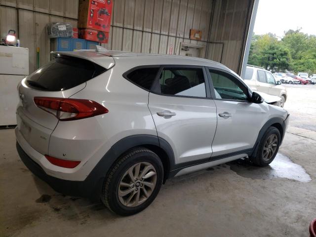 Photo 2 VIN: KM8J3CA46HU470127 - HYUNDAI TUCSON 