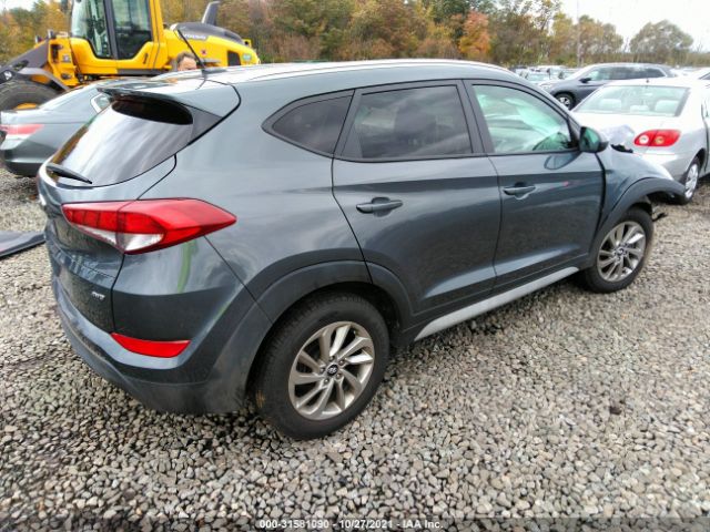 Photo 3 VIN: KM8J3CA46HU497425 - HYUNDAI TUCSON 