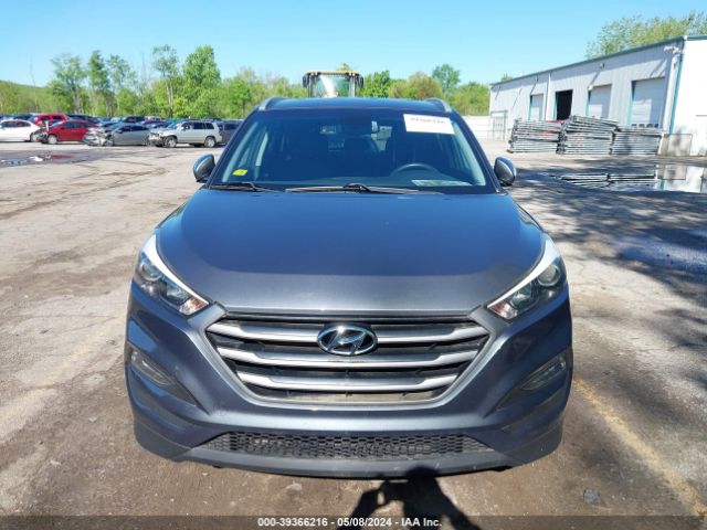 Photo 5 VIN: KM8J3CA46JU604723 - HYUNDAI TUCSON 