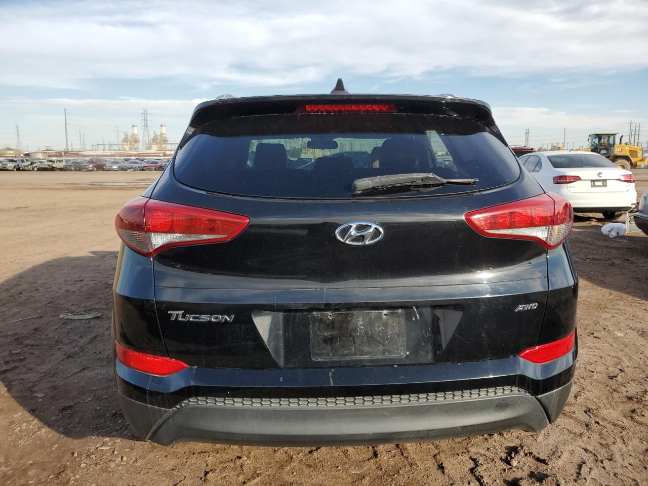 Photo 5 VIN: KM8J3CA46JU607475 - HYUNDAI TUCSON 