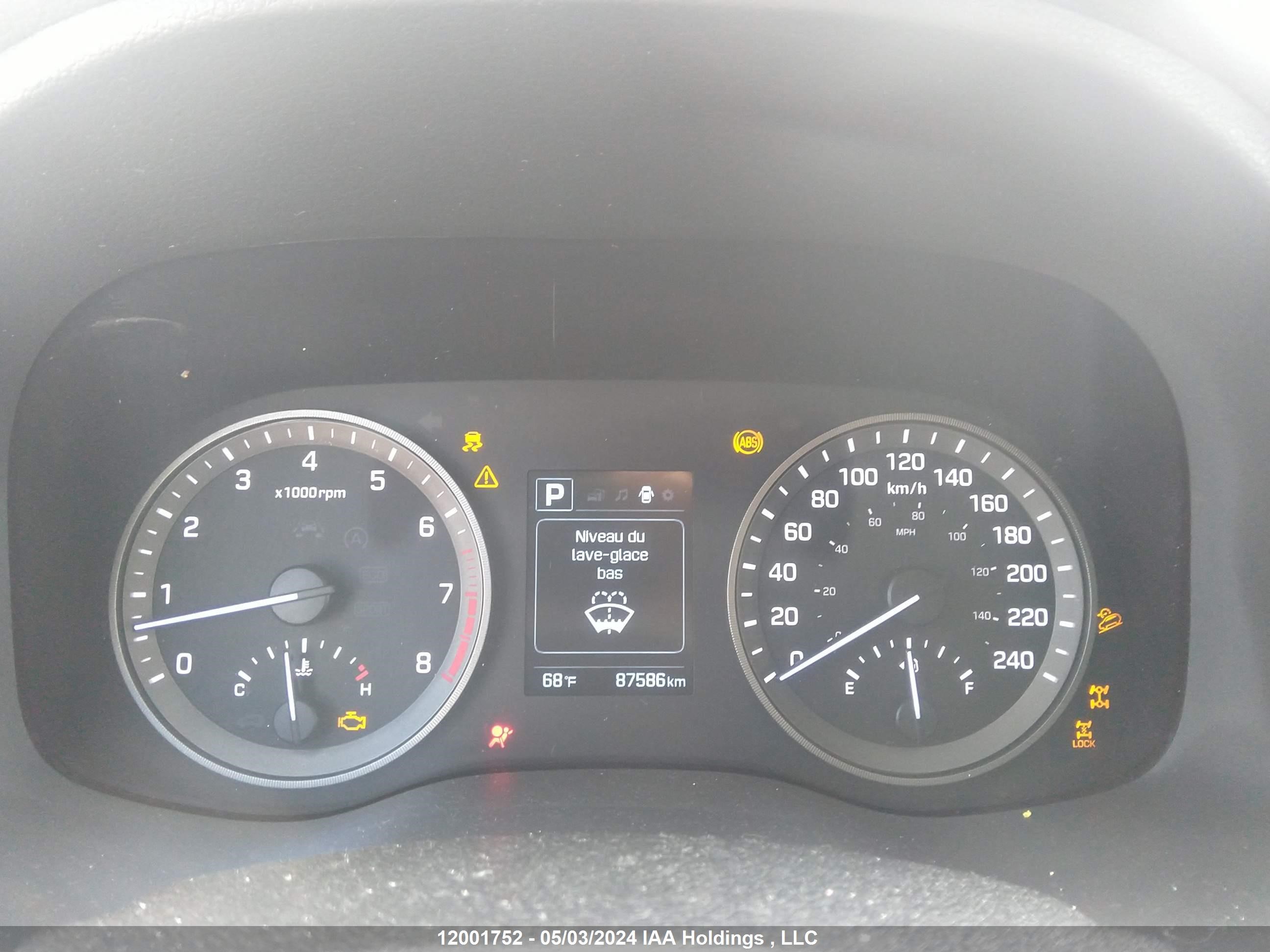 Photo 6 VIN: KM8J3CA46JU609632 - HYUNDAI TUCSON 