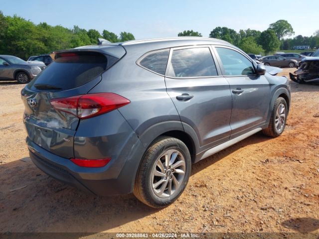 Photo 3 VIN: KM8J3CA46JU680751 - HYUNDAI TUCSON 