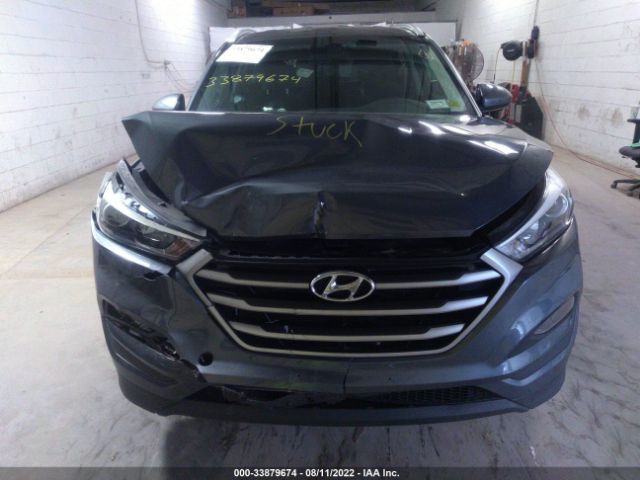 Photo 5 VIN: KM8J3CA46JU755660 - HYUNDAI TUCSON 