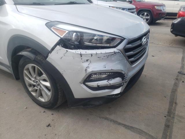 Photo 8 VIN: KM8J3CA46JU778923 - HYUNDAI TUCSON SEL 