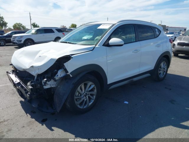 Photo 1 VIN: KM8J3CA46JU825402 - HYUNDAI TUCSON 