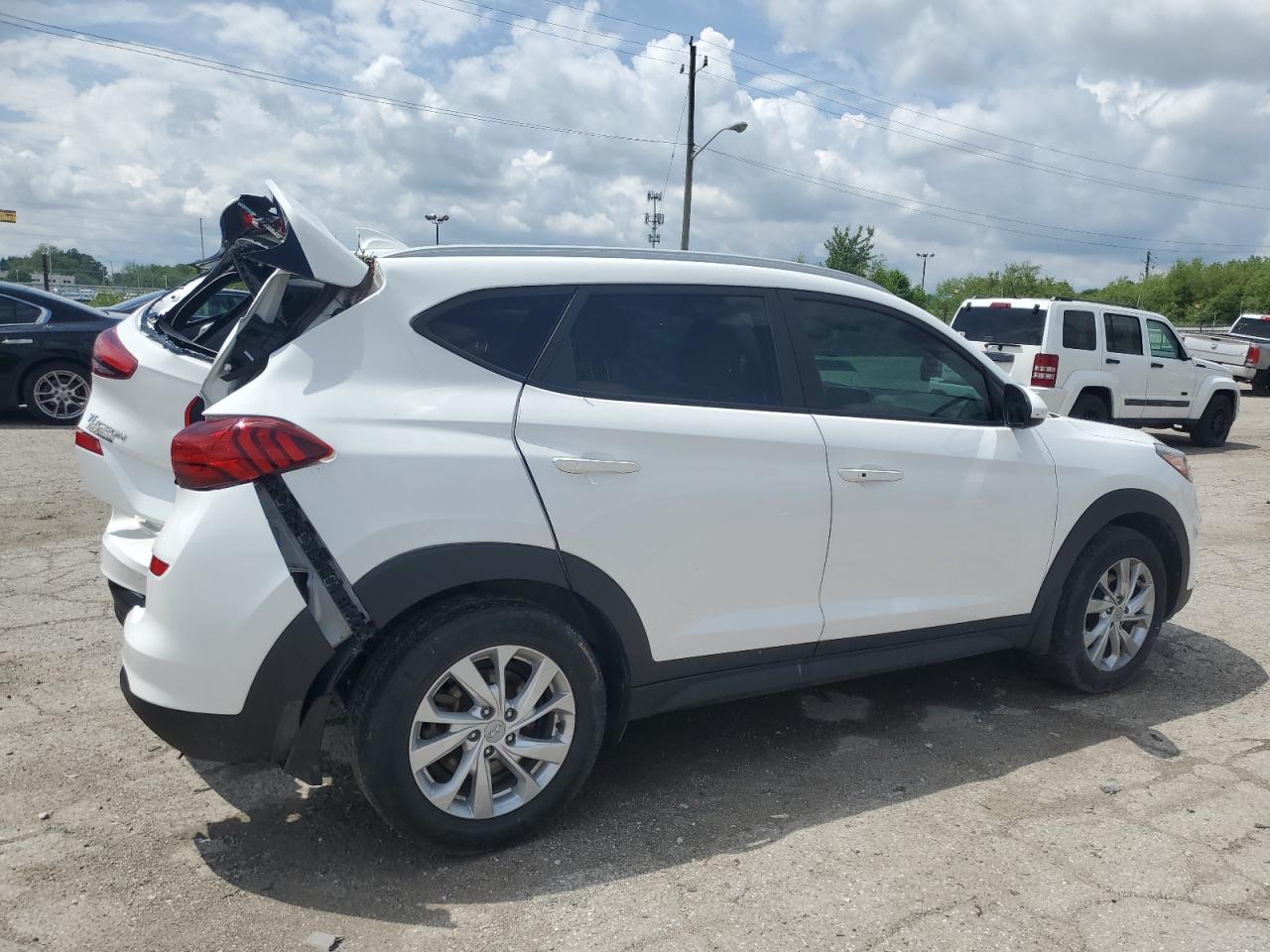 Photo 2 VIN: KM8J3CA46LU219049 - HYUNDAI TUCSON 