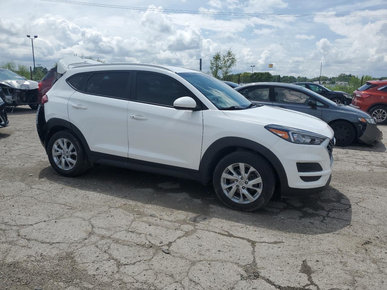 Photo 3 VIN: KM8J3CA46LU219049 - HYUNDAI TUCSON 