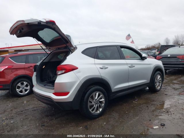 Photo 3 VIN: KM8J3CA47GU133979 - HYUNDAI TUCSON 