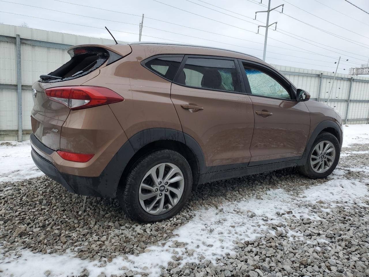 Photo 2 VIN: KM8J3CA47GU139278 - HYUNDAI TUCSON 