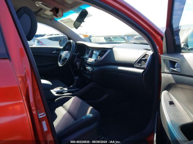 Photo 4 VIN: KM8J3CA47HU295094 - HYUNDAI TUCSON 