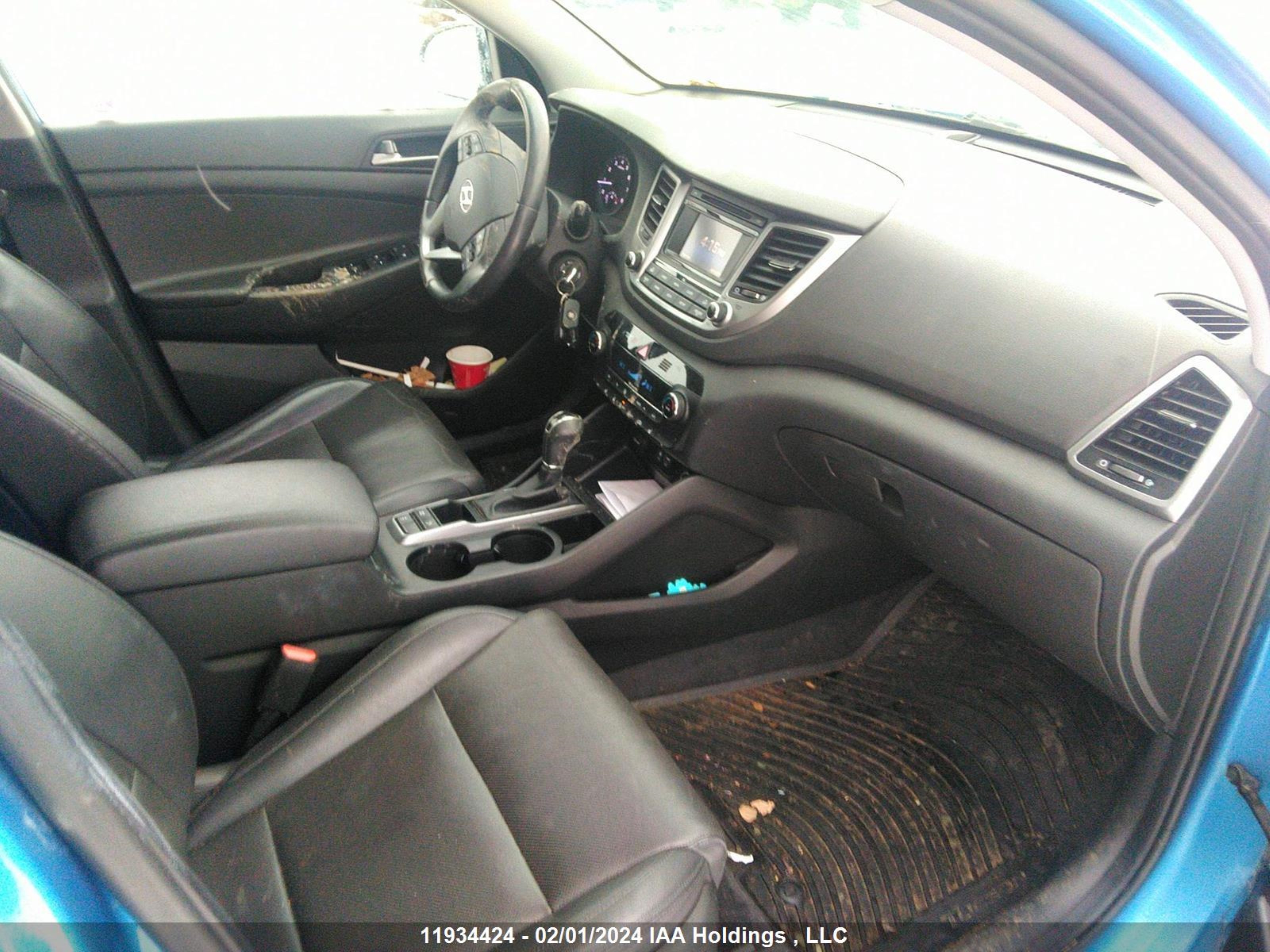 Photo 4 VIN: KM8J3CA47HU317207 - HYUNDAI TUCSON 